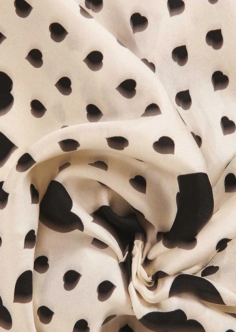 Foulard Estee En Soie Ecru Avec Coeurs A Pois Noirs*TARA JARMON Discount