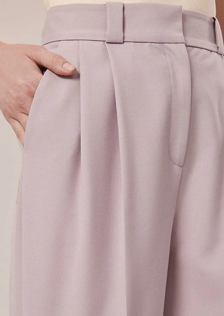Short En Laine Froide Violet Swan*TARA JARMON Discount